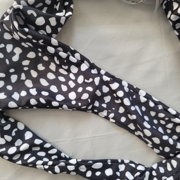 ZAFUL High Leg Bikini Bottom - Picture 3 of 4